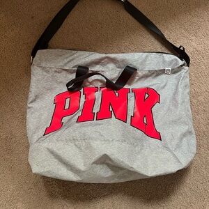 Vs pink duffel bag